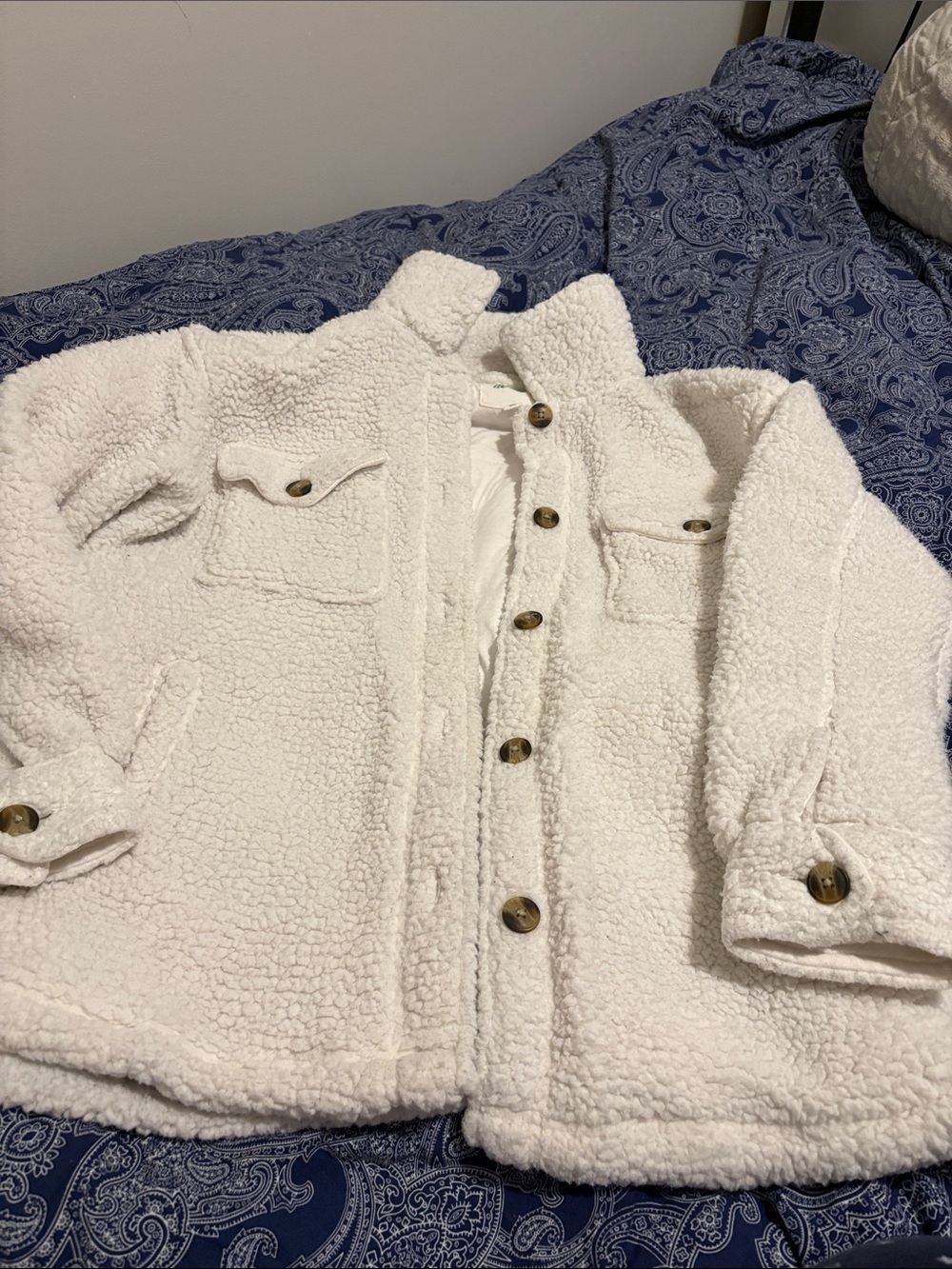 Aerie Ladies Cream Sherpa Jacket with Button Front